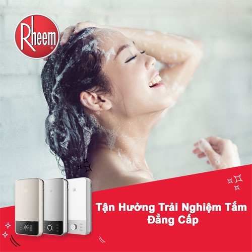 Tài liệu quảng cáo cho thấy một người phụ nữ thích trải nghiệm tắm vòi hoa sen với nước nóng